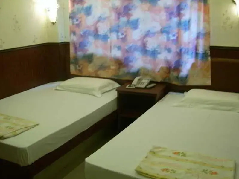 Hong Kong Sun Guest House