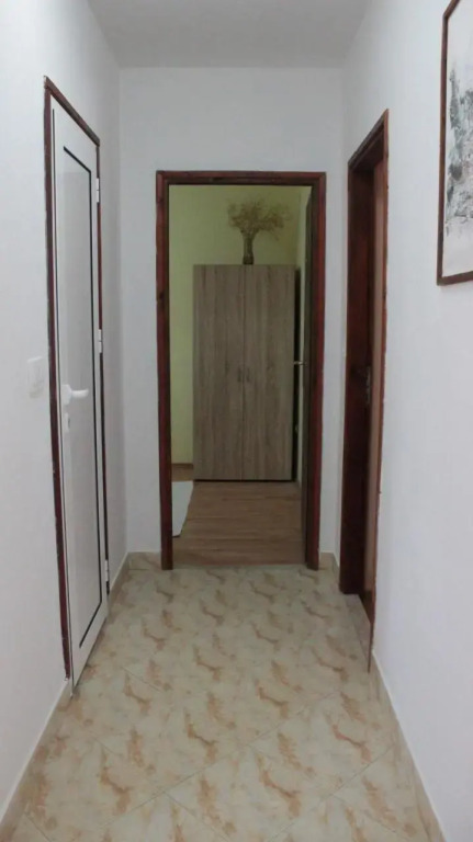 Apartments Ustavdic
