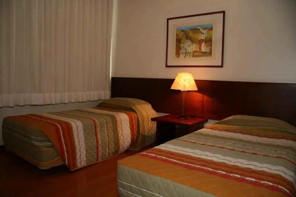 Clan Le Flamboyant Home Service