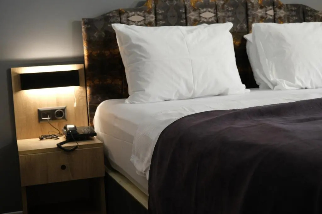 Viv City Hotel