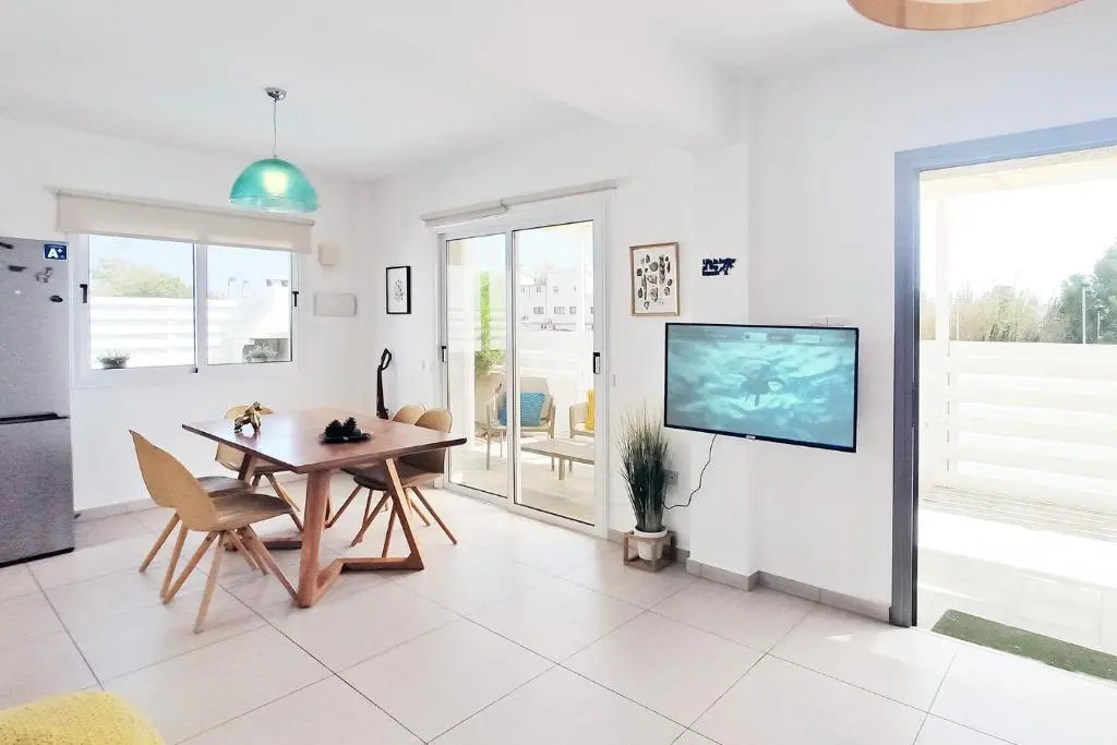 Nissini Shell, 3 bedroom villa with private pool at Nissi Beach