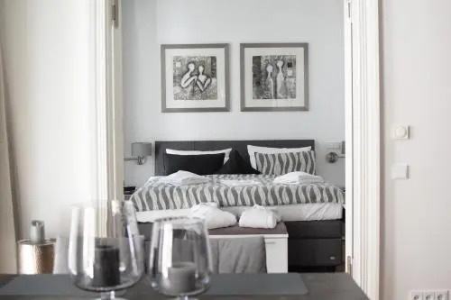 FIRST SELLIN Appartement 2_15 dir