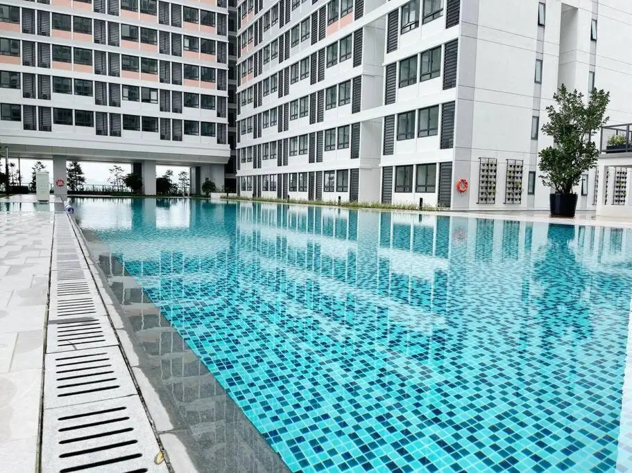 #HS 2Bedroom S&THomez 盛婷民宿 Horizon Suite WiFi&NetFlix KLIA