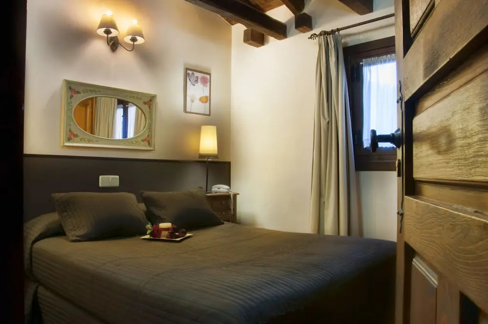 Hostal Alfonso XII by Toledo AP