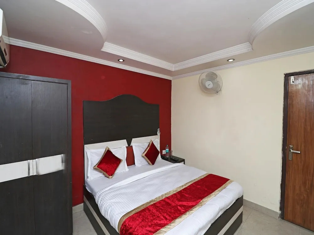 Hotel Punjab Majesty