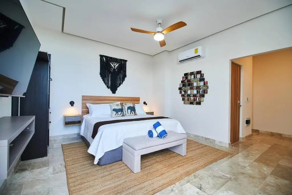 PH 312 Two bedroom rooftop and private pool