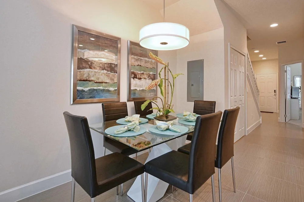 Serenity - 3 Bed Townhouse w/splashpool-5108SY
