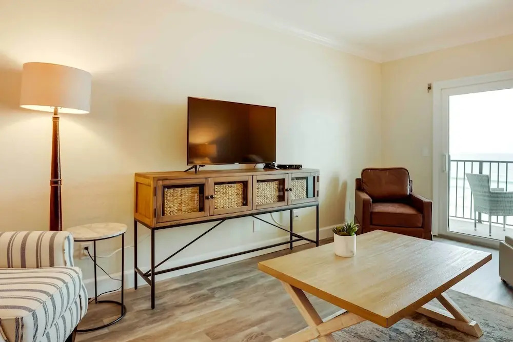 Oceanfront Retreat w/ Beach & Resort Access!