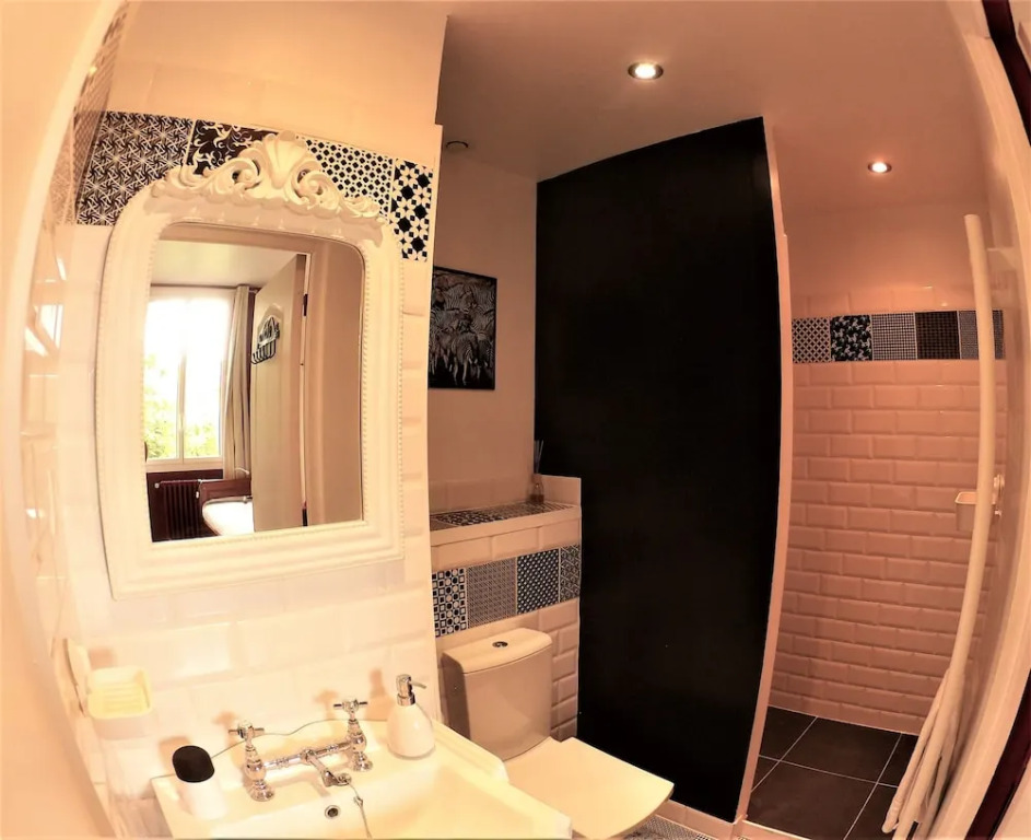 La Villa Carcassonne, Chambres d hôtes, B&B, face à la Cité Médiévale