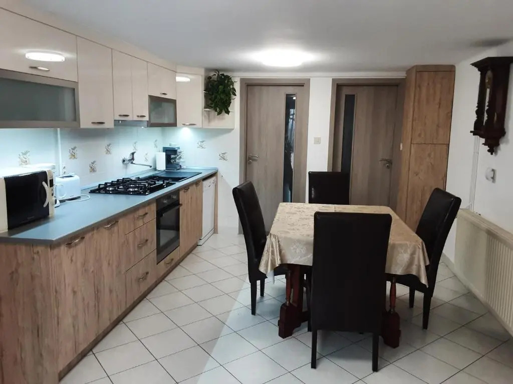Tó apartman