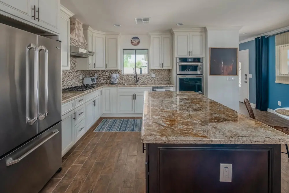 3BR Home - Private Pool - Garage by WanderJaunt
