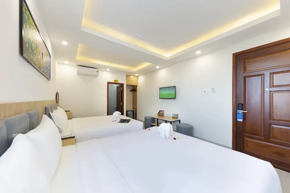 SALAH HOTEL