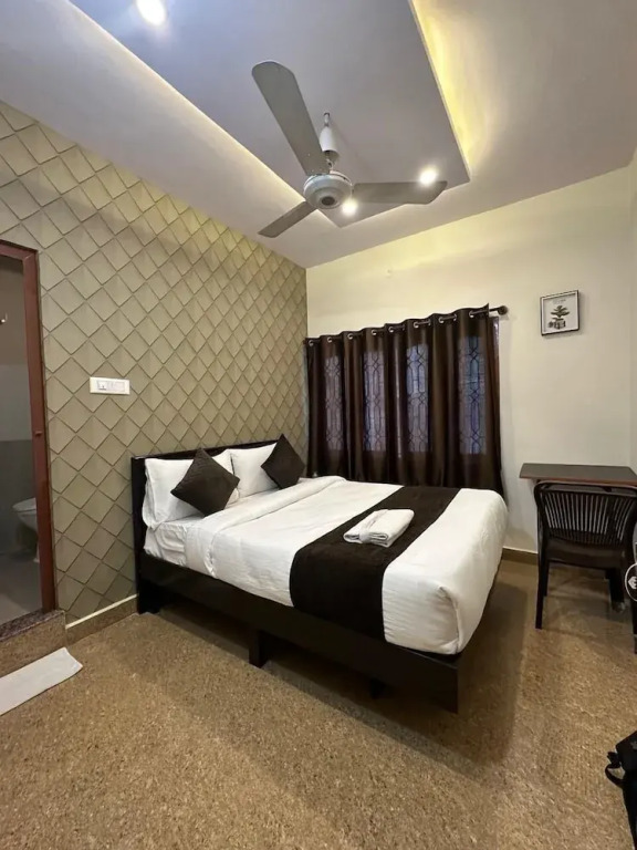 Hotel Golden Inn
