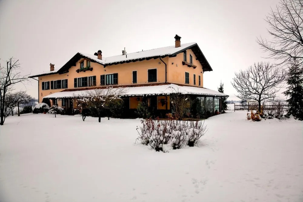 Cascina Papa Mora