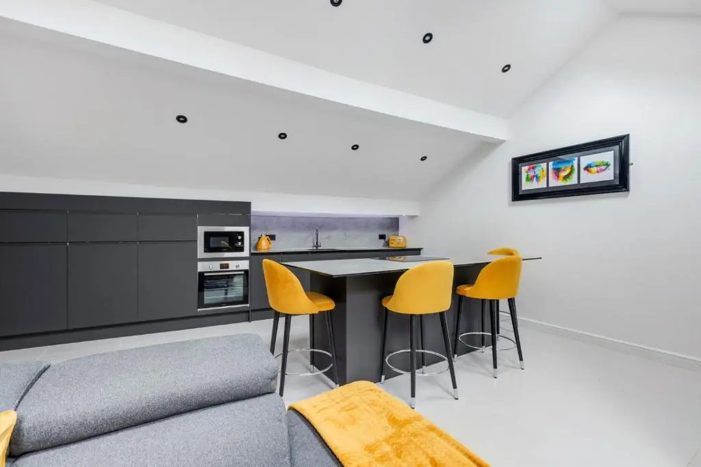 Winter Garden Apartments by Sasco