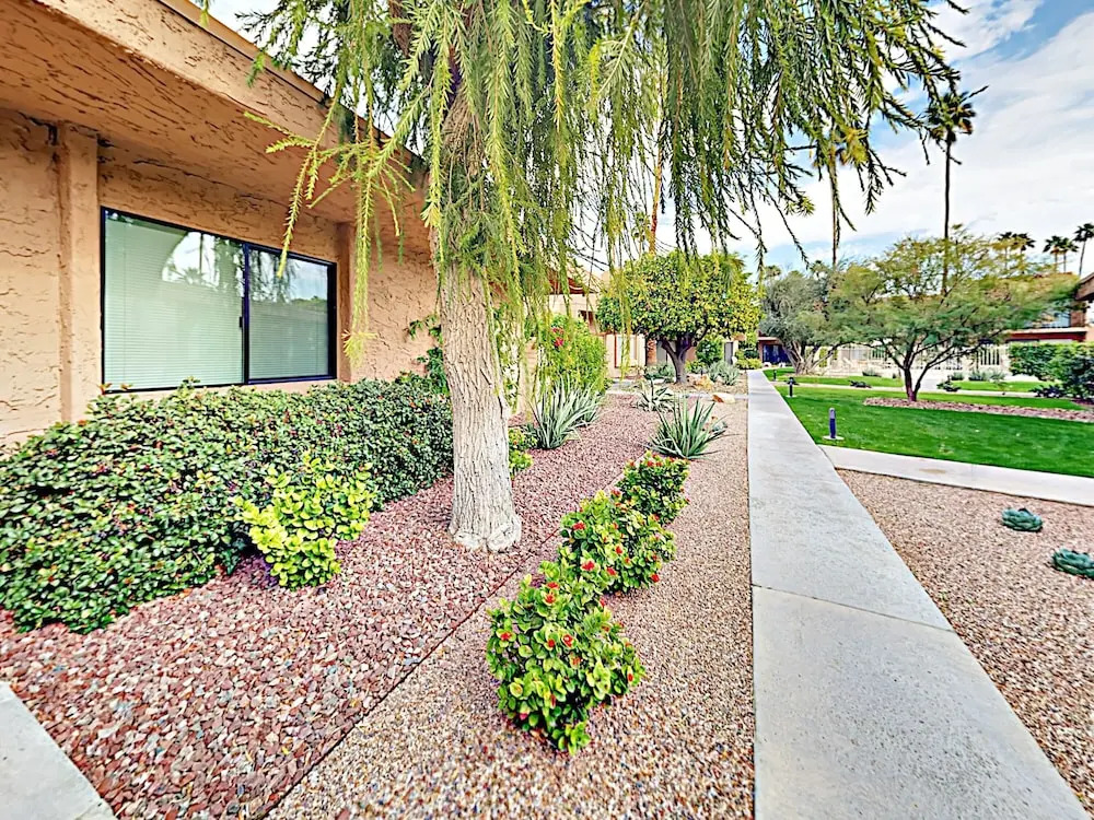 Los Coyotes - 2 Br Condo