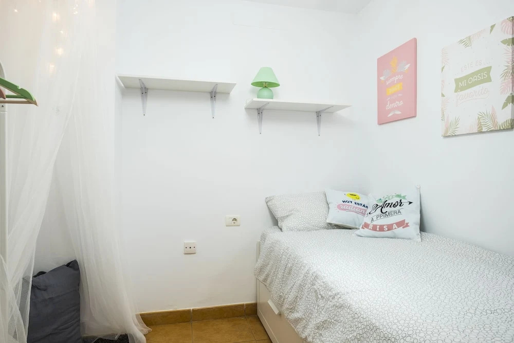 Italian Style 2 Bedrooms Apartment