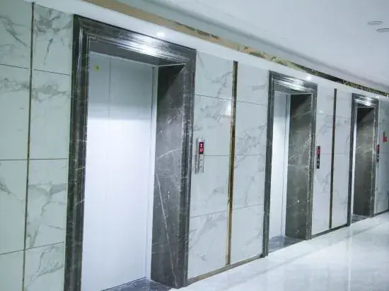 Apple Leisure Apartment (Linyi Lunanxin International Shop)