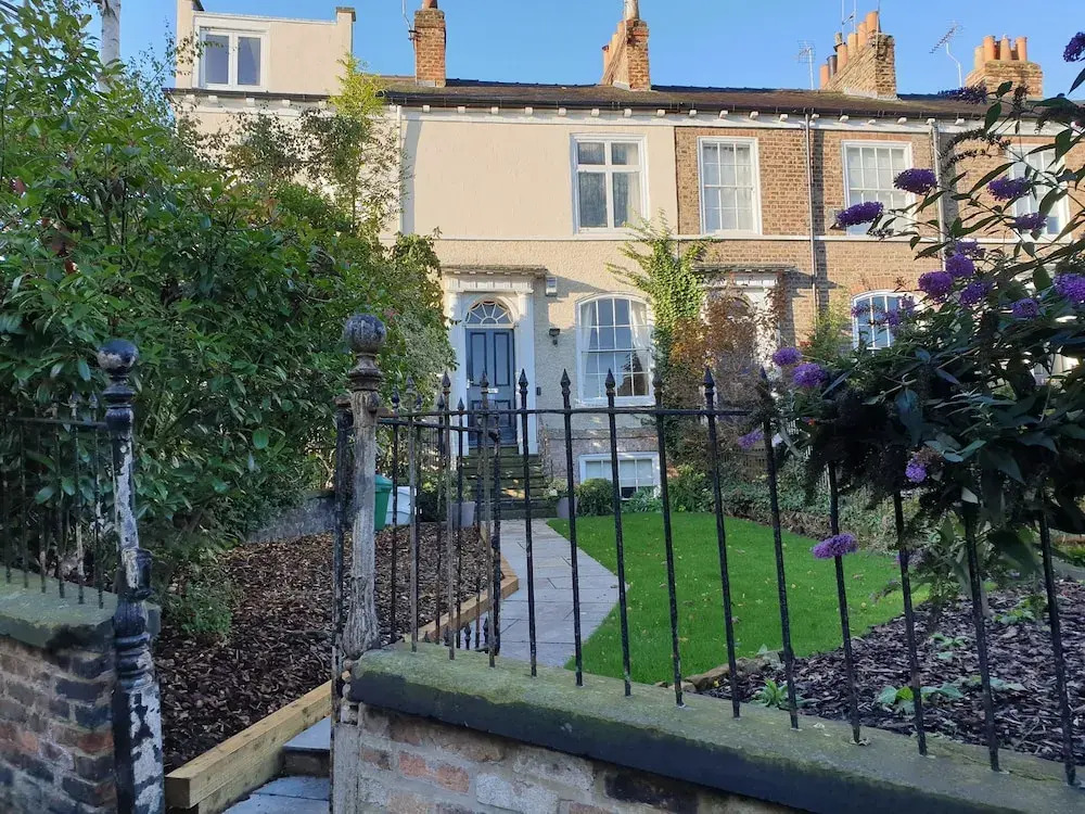 2 Mount Terrace