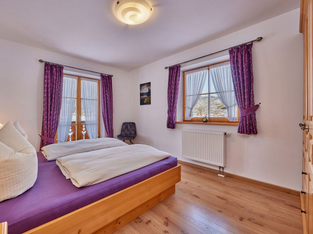 Holiday Apartment "wetterstein"