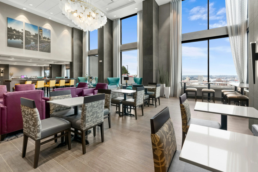Hampton Inn & Suites Spokane Downtown-South