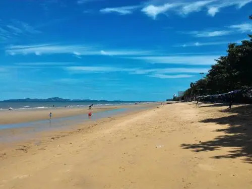 Jomtien Beach Studio F15