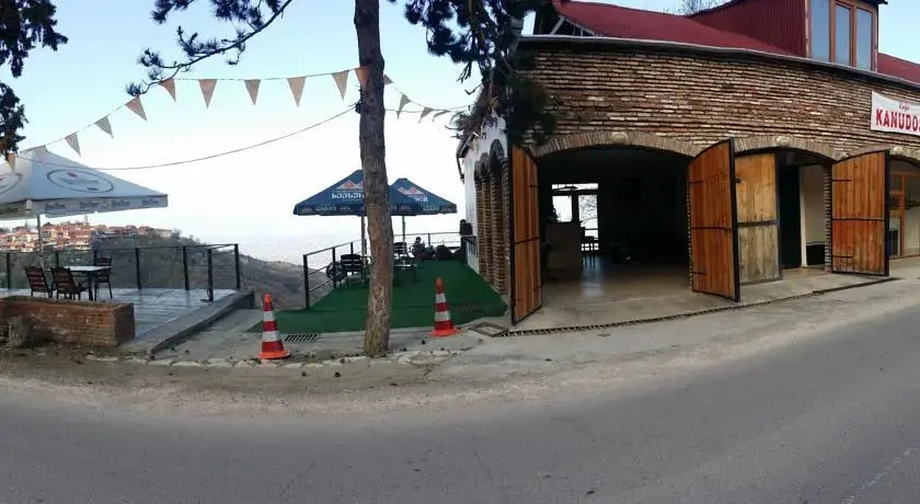 B&B Kanudosi Club