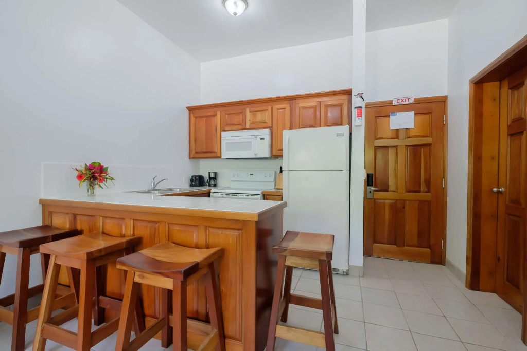 Best Western Grand Baymen Gardens