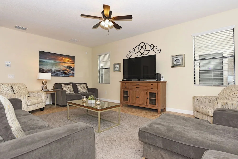 Champions Gate 1443 - Six Bedroom Pool Home
