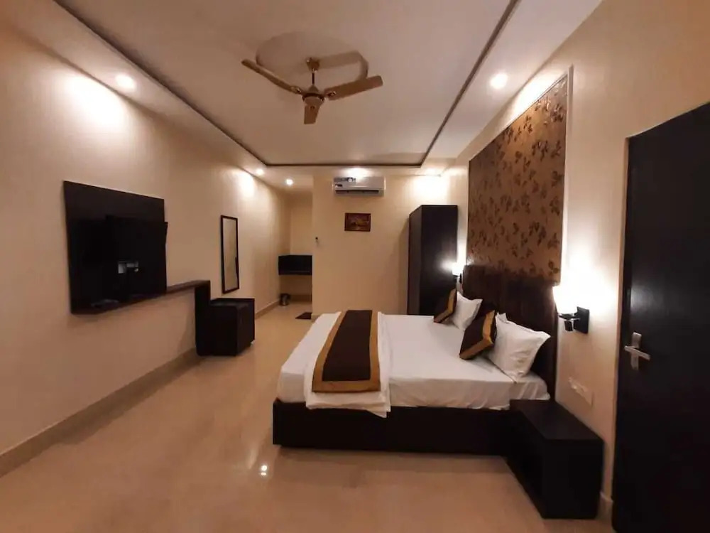 The Palms Resort