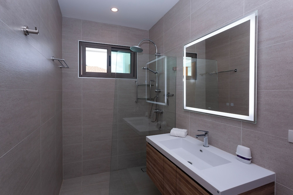 3BR Pool Villa Close to Lamai Beach V304