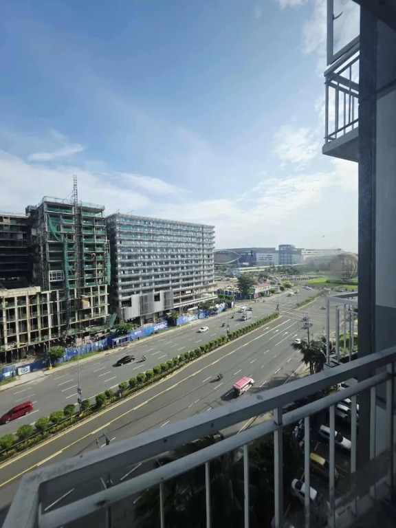 Idyllic Apartment for Rent - Perfect for Short-term Stay Front of Mall of Asia