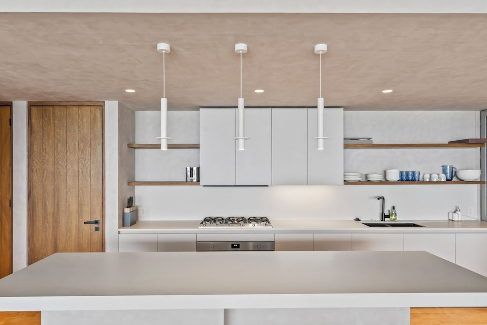 Oceanfront Apartments with Great Views