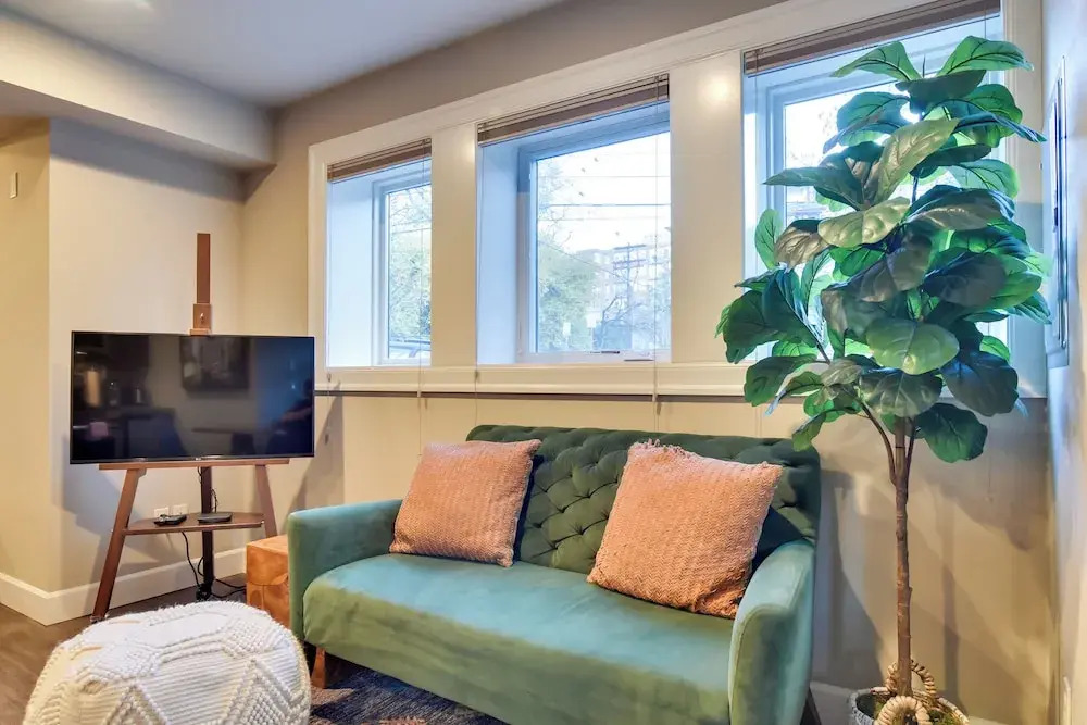 Walkable Portland Studio < 1 Mi to Dtwn!