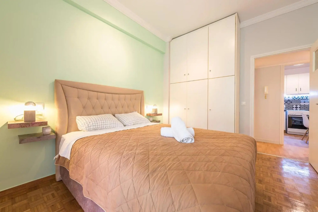Gorgeous & Modern Apartment at Ampelokipi Metro Station