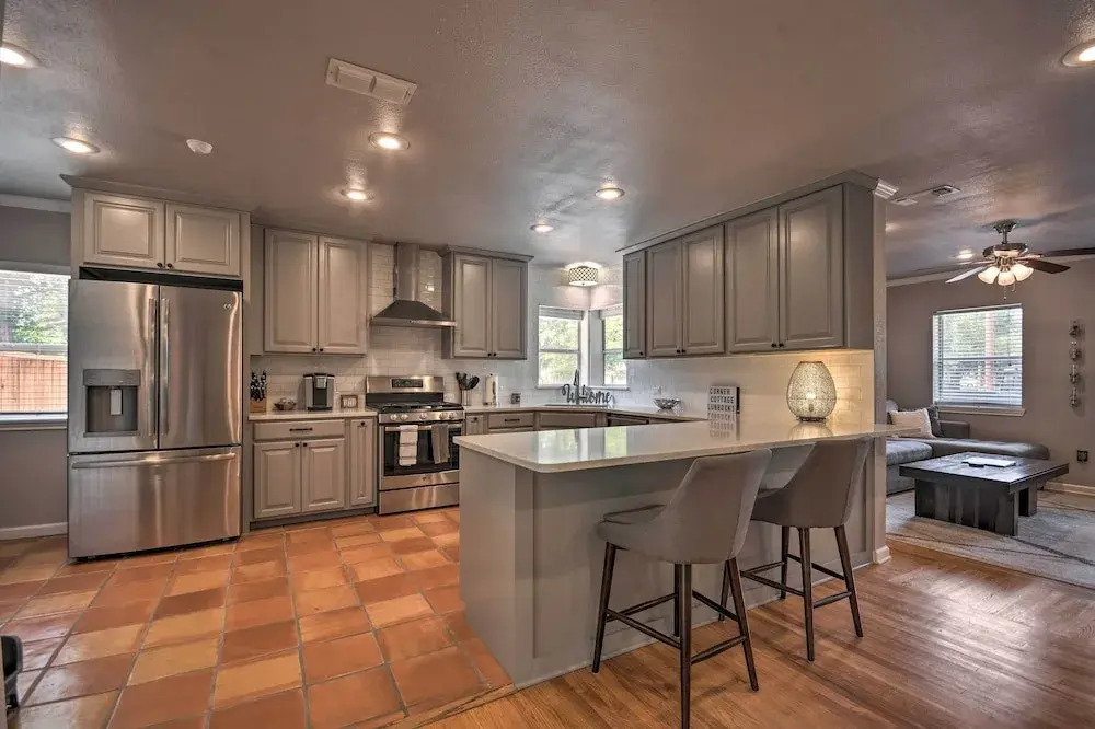 Stylish Home - Walk to Texas Tech University!