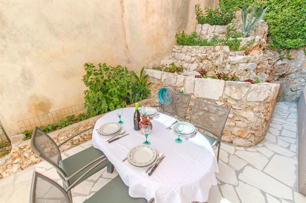 Apartments Zecic
