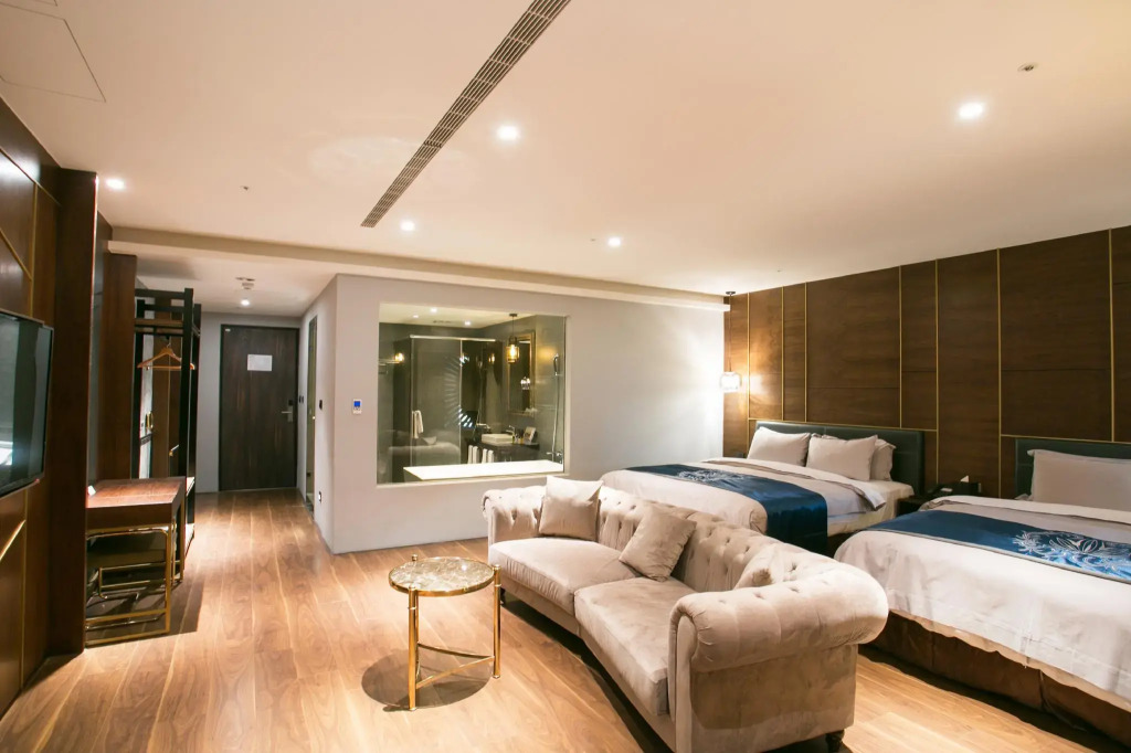 Saint Art Hotel