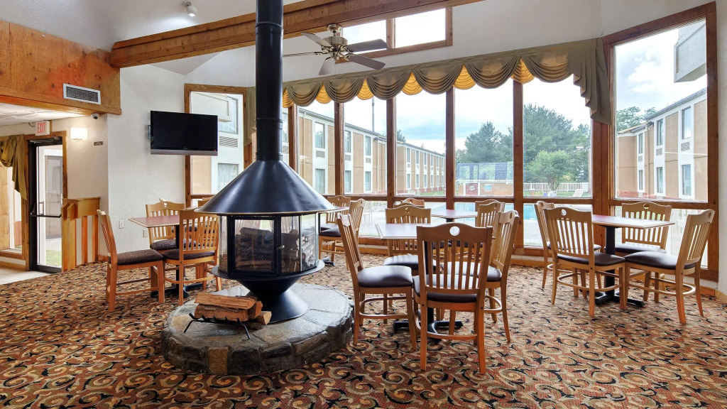 Deluxe Inn Wytheville