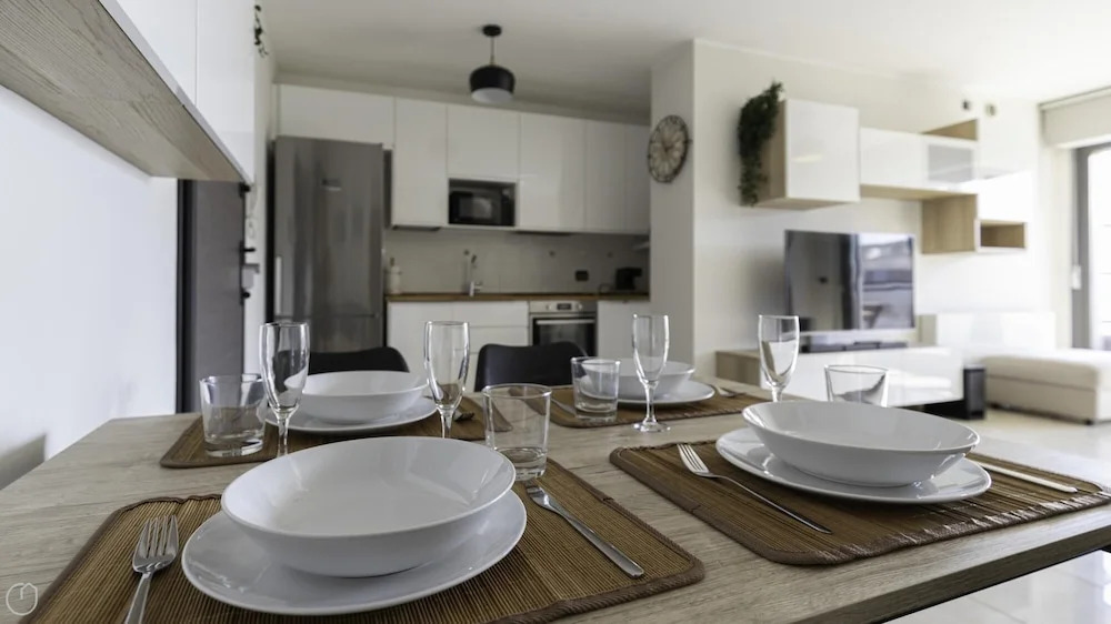 Tognazzi 6 in Milan With 1 Bedrooms and 1 Bathrooms