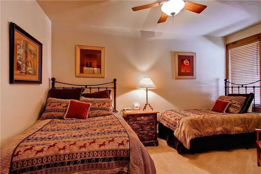 Tl2202 Beautiful Mountain Home Winter Specials!