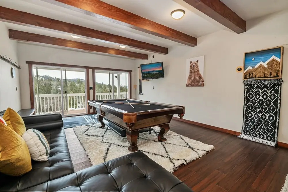 North Star Bear Chalet - Newly Remodeled With Slope And Lake Views! 3 Bedroom Cabin