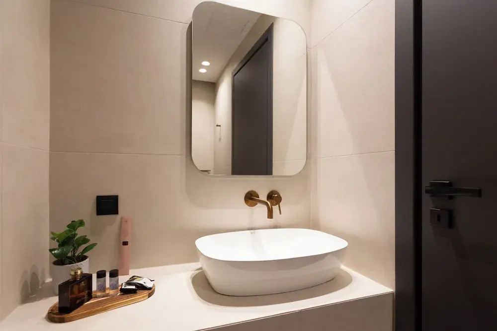 Armonia Beachfront Suites