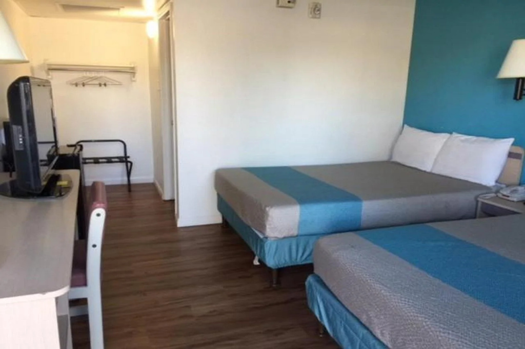 Motel 6-Reno, NV - Livestock Events Center