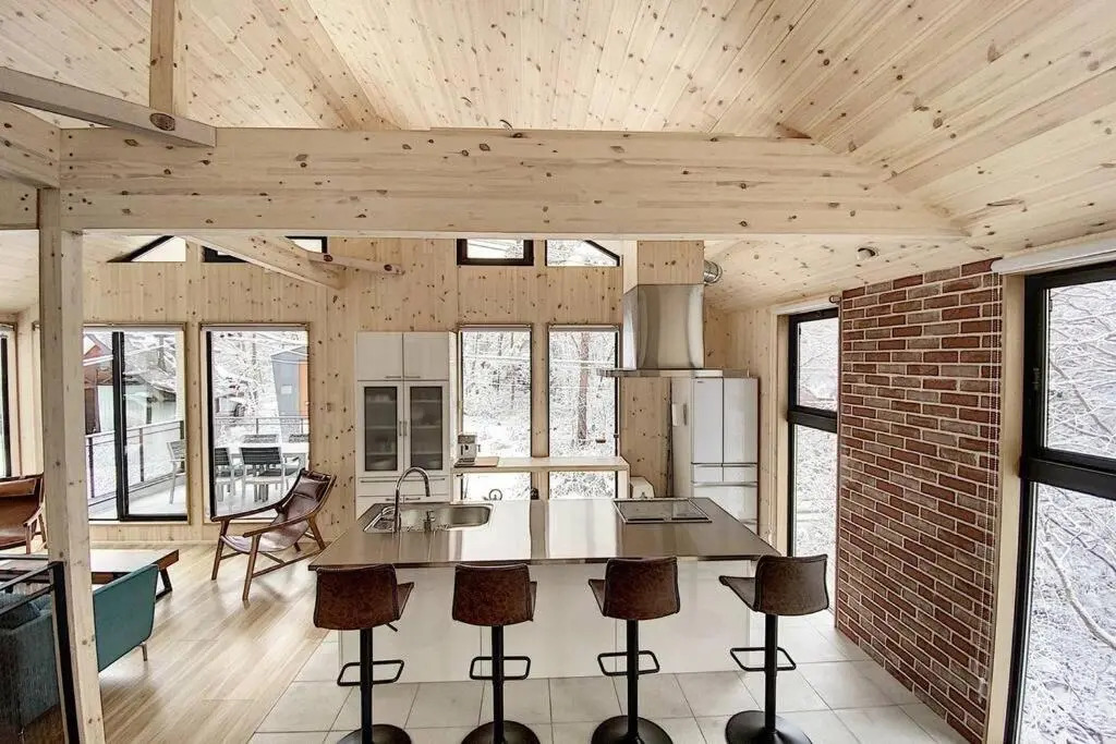 Torinosu Chalet Hakuba - 5 Bedrooms 5 Bathrooms