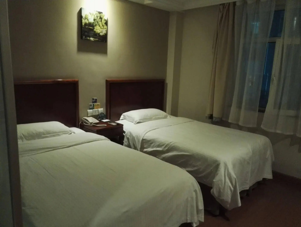 GreenTree Inn Wuhan Wuchang Railway Station Business Hotel