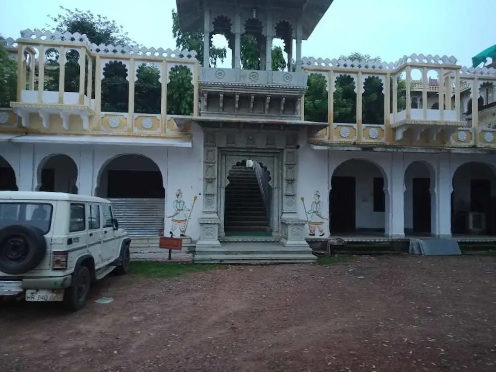 Bassi Fort Palace