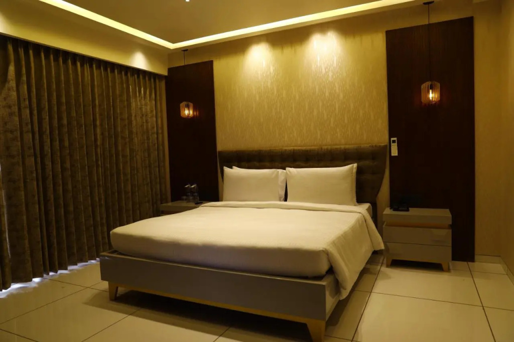 Devka Beach Resort