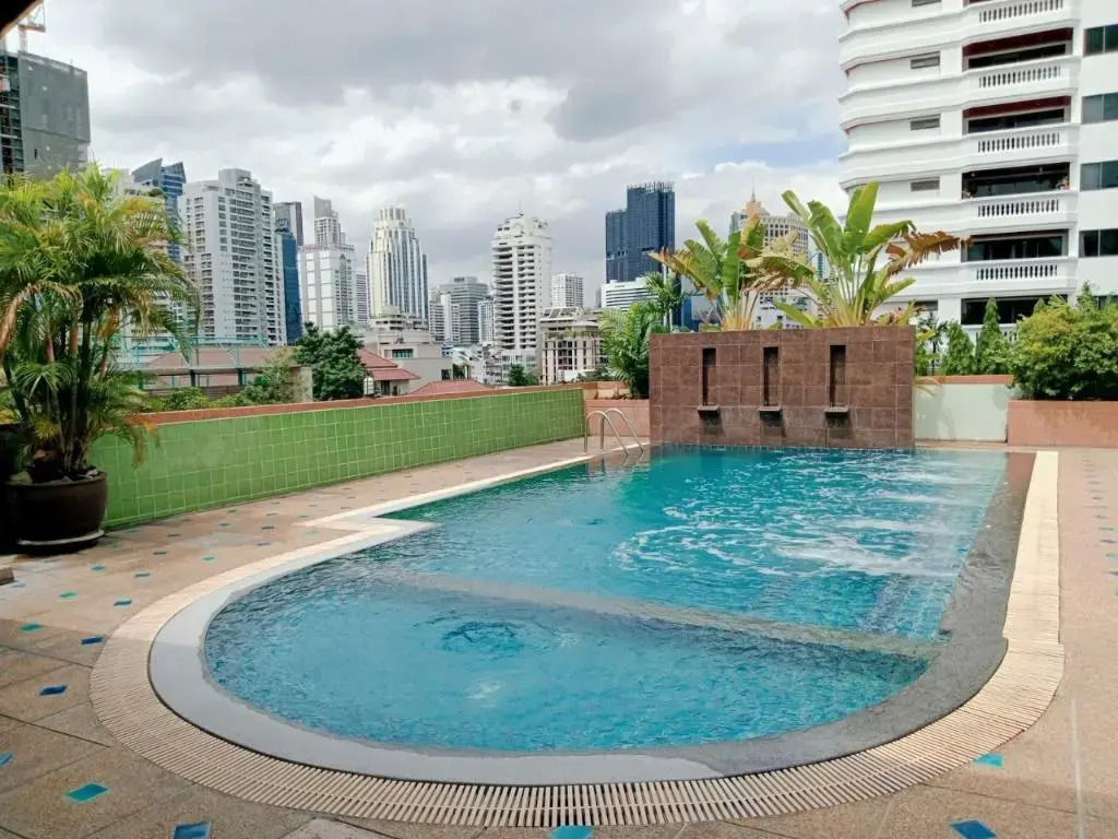 Woraburi Sukhumvit Hotel