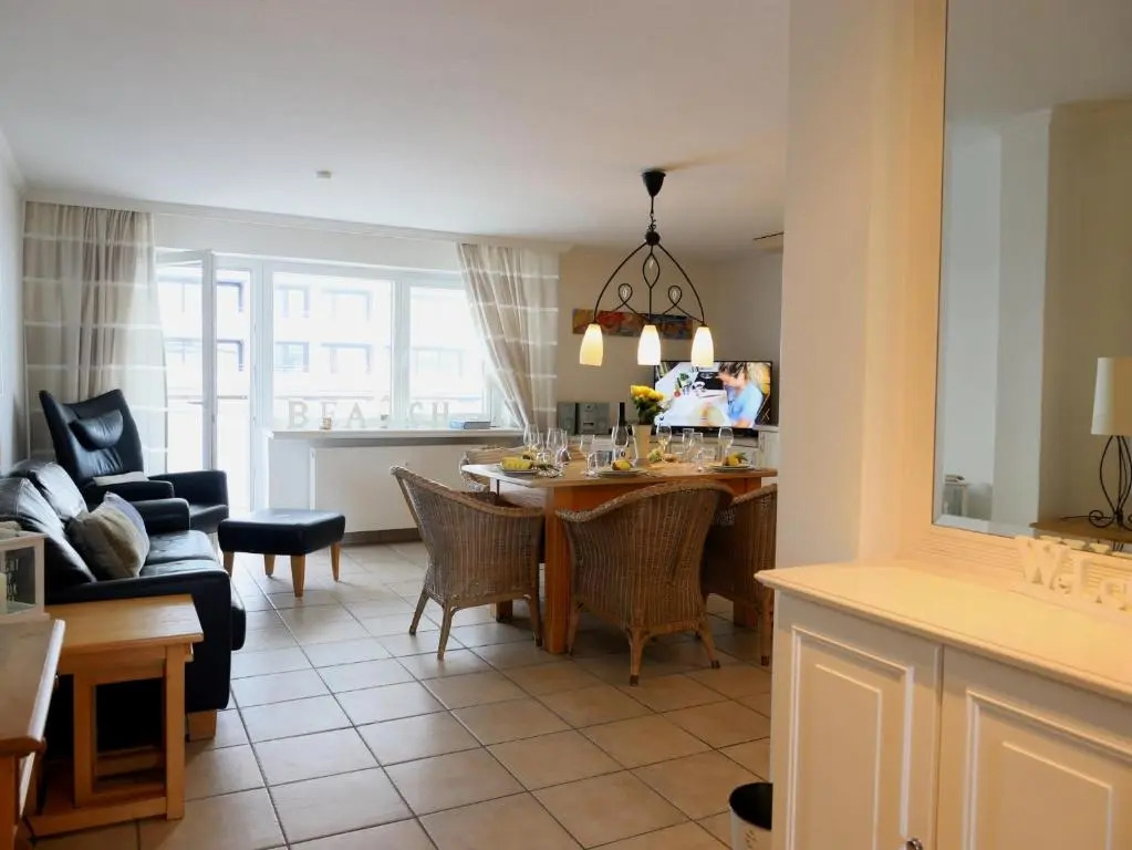 Strandnahe Ferienwohnung, Zentral gelegen, WLan und Balkon, Andreas Dirks-Str. 1